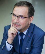 prof. dr hab. Kazimierz Karolczak