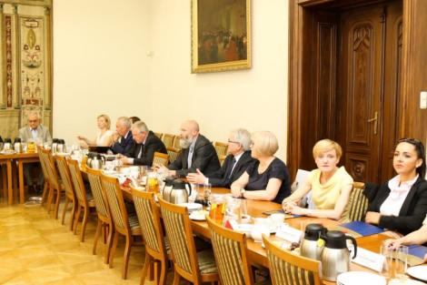 Zdjęcie nr 3 (4)
                                	                             Kolegium Rektorów Szkół Wyższych Krakowa - 5 lipca 2017
                            