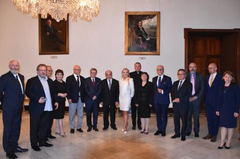 Zdjęcie nr 2 (2)
                                	                                   Pobyt delegacji rektorów KRSWK na Malcie w dniach 15-19 czerwca 2019 roku
                                  